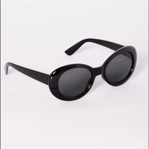 Black sunglasses